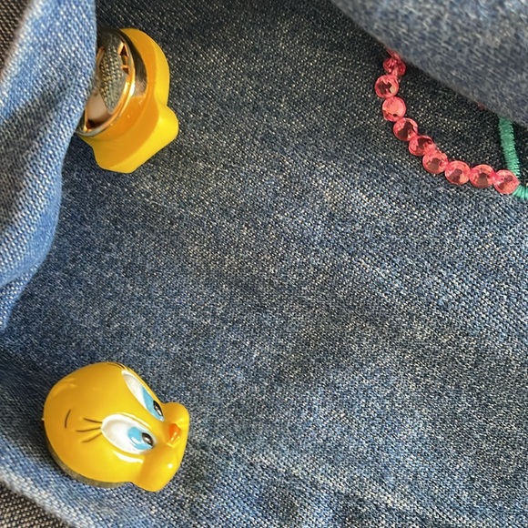 Vintage Tweety Bird Looney Tunes Cartoon Embroidered Denim Shirt Size S - Picture 11 of 11